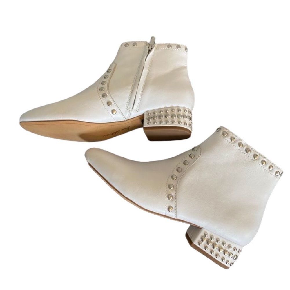 Sam Edelman White Boots “Studded” Lorin Boot 7.5